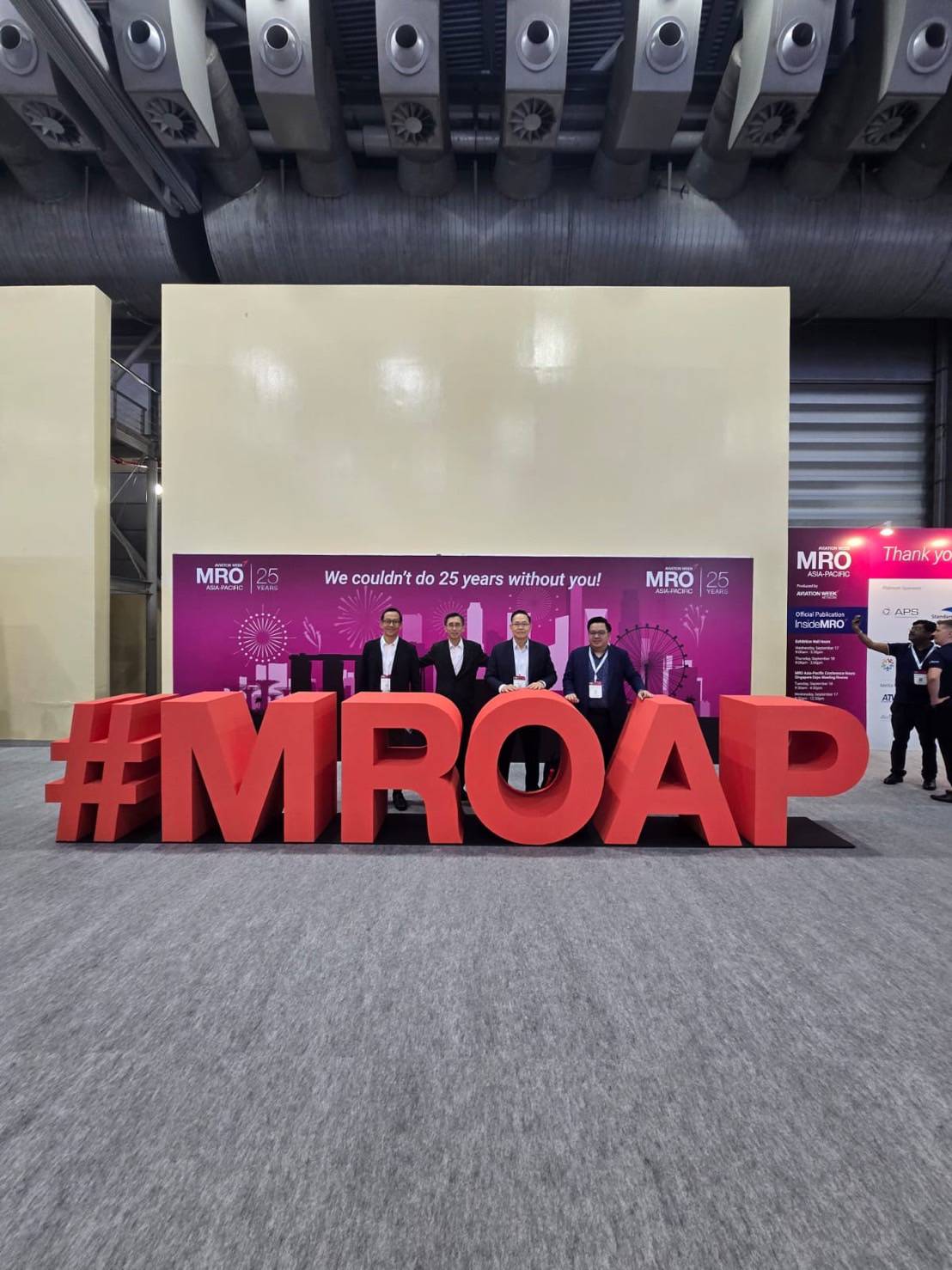 Summit Lenso joined MRO Asia-Pacific 2025 in Singapore